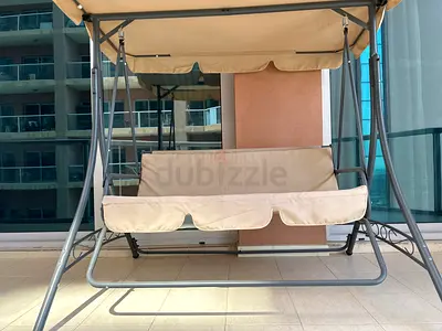 Outdoor swing 3 seater