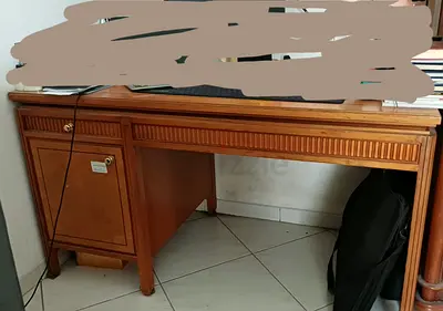 Wooden Study Desk – Good Condition