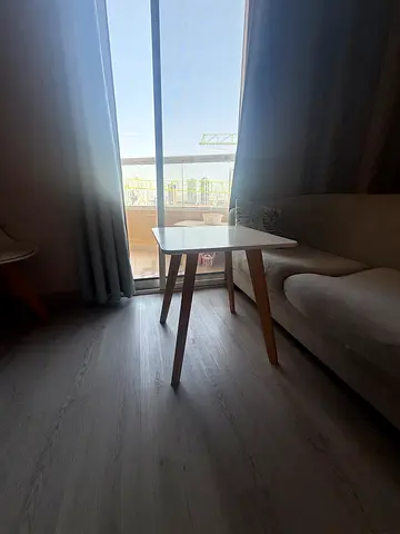 2 coffee tables