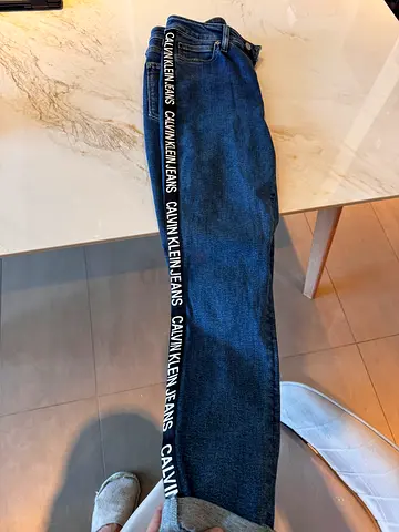 Original Calvin Klein Women’s Jeans – Size M (W30)