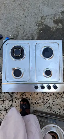 Gas stove