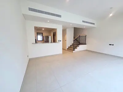 Vacant | Spacious 4BR Villa | Costa Brava