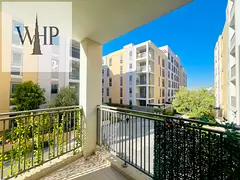 Luxury 1br with Balcony Two washrooms Close Kitchen Hot Offer