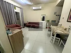 Like brand new lavish 2bhk full spacious and with balcony and fully family building