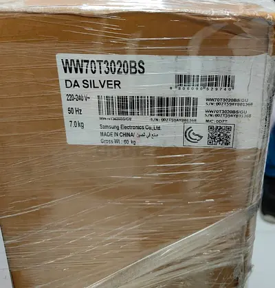 Urgent selling Brand New Samsung front loading washing machine..with 1 year warranty. Mall gift.