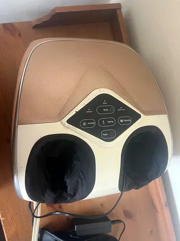 Isukoshi Electric Foot Massager CAN NEGOTIATE