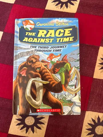 Geronimo Stilton: The Race Against Time (The Third Journey Through Time Childrens Book)