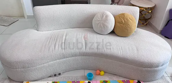 Modern Curved Boucle Sofa in Cream (3 Seater and Washable)