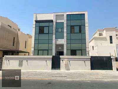 فيلا أول ساكن تشطيب ديلوكس بالحوشي