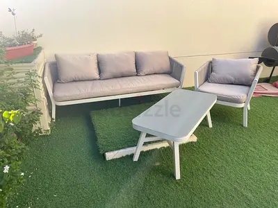 Outdoor aluminium 3-seater sofa, armchair and coffee table set - light grey