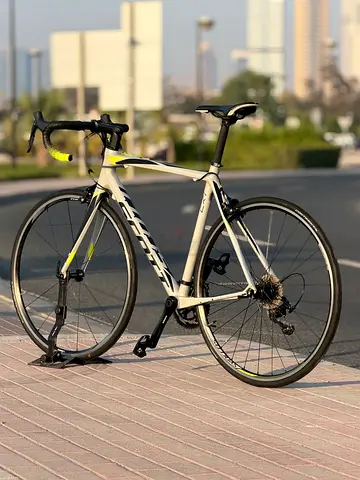 Scott cr1 /20 carbon