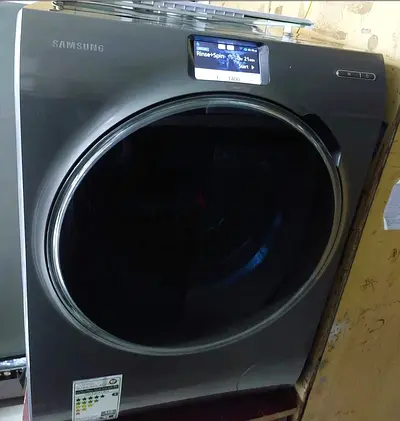 Samsung Front Load Washer - Good Working Condition