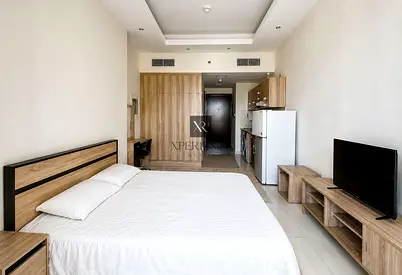 CANAL VIEW | FULLY FURNISHED | GRAB THE KEYS