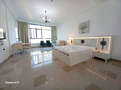 Luxurious room for rent on monthly basis in 3bhk apartment