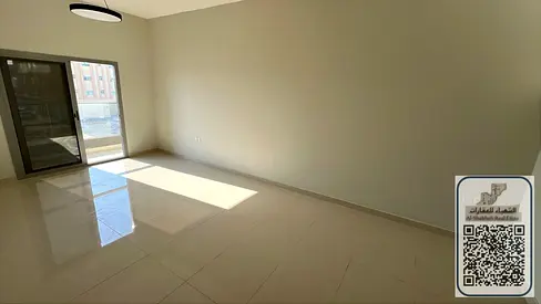 شقة غرفتين ماستر 3 حمام مع بلكونة باطلالة روعة على الشارع الرئيسي اتجاه طريق الشيخ محمد بن زايد بناية جديدة