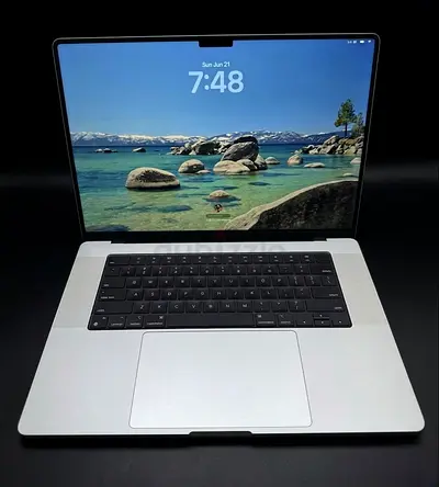 MacBook Pro M1 MAX