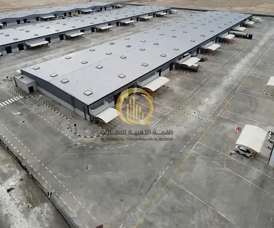 arehouses for sale in Al Hanoo, Al Jalil, Al Sajaa Industrial Area, Sharjah (Freehold for all nationalities) Warehouse area: 20,000 sq ft