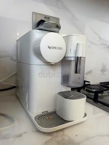 Nespresso Capsule Coffee Machine - White, Good Working Condition