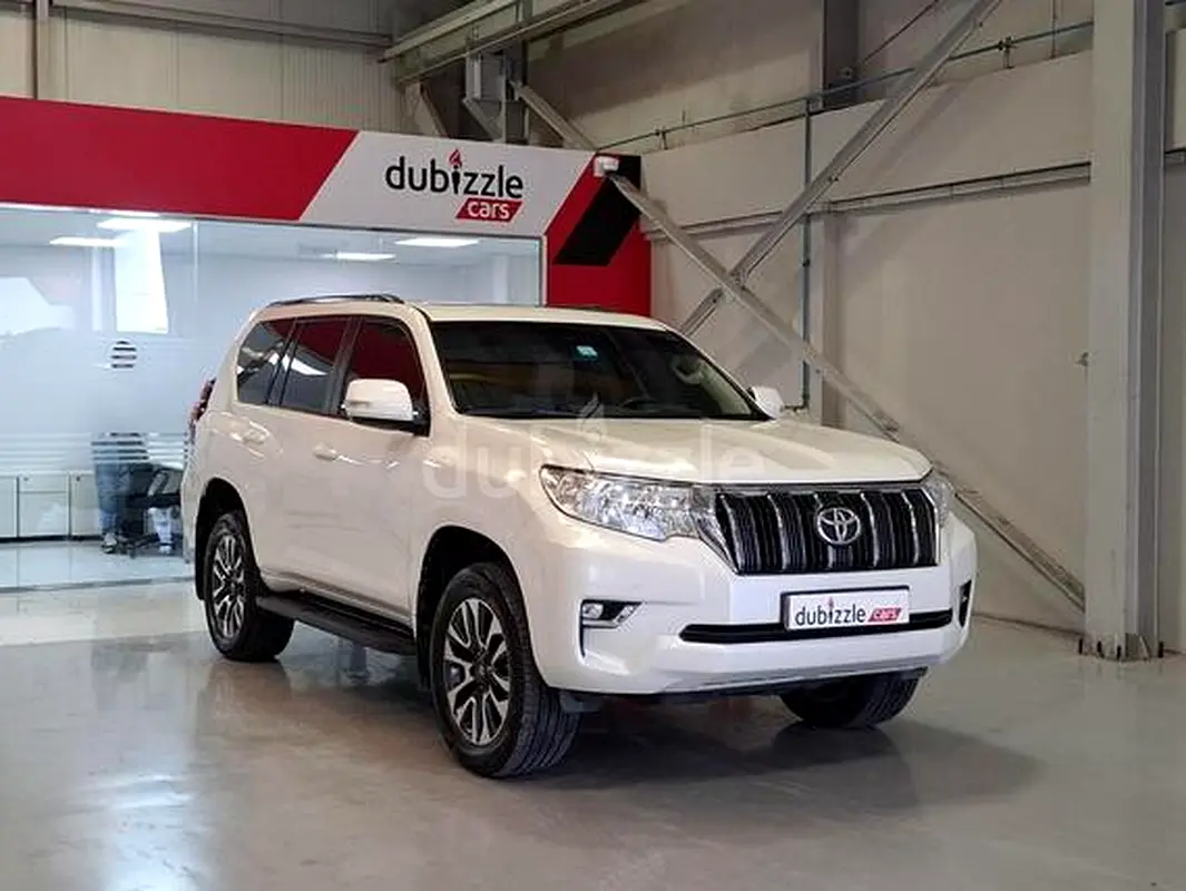 Toyota Prado 2023 — photo 1 of 15