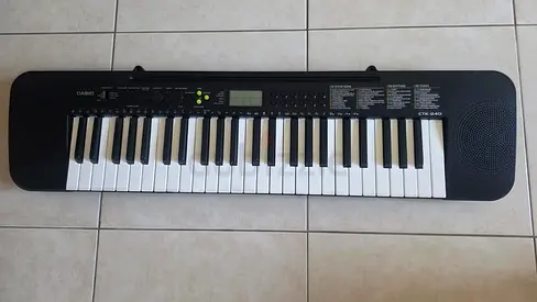 Casio CTK-240 Electronic Keyboard