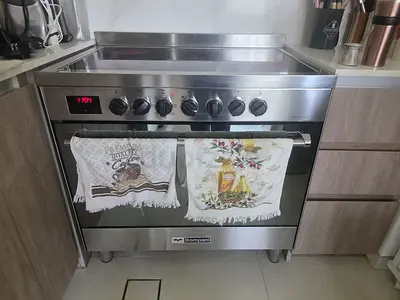 Bompani stainless steel freestanding electric range with oven