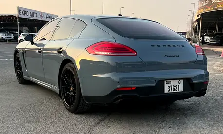 صورة مصغرة 8 لـ 2016 Porsche PANAMERA