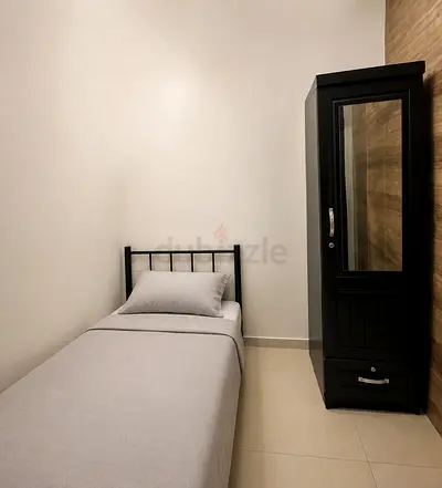 Clean quiet partition next to WTC w. free WIFI