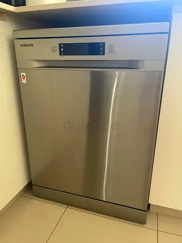 Samsung Stainless Steel Dishwasher - Good Condition
