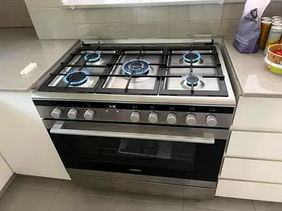 Siemens last model cooker full gas digital with fan 90/60 cm