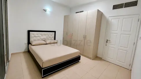 Private room for Muslim couples only near hor al Anz. This will be fully furnished in 3 days.