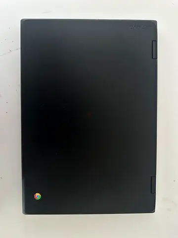Lenevo 500e with pen