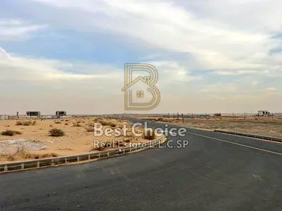 أرض تجارية مميزة في قلب مويلح القديمة
