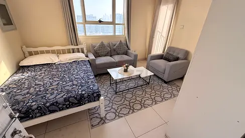 Private room Near MOE.-Indian Hindu Single/Couple.