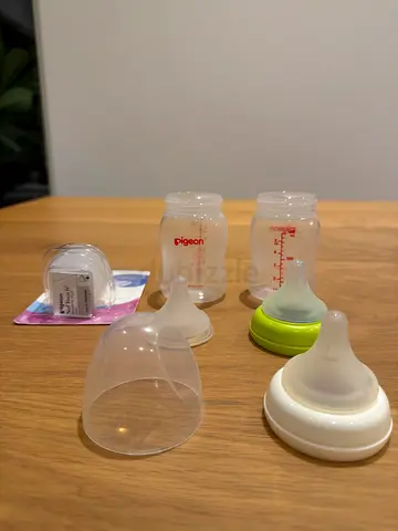 Set of Pigeon Baby Bottles with Nipples and Accessories