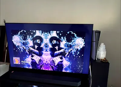 Samsung 55-inch LED LCD Smart TV in perfect condition