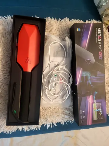 MetaShot Go - online cricket bat with box and cables. Just plug and play cricket all day!