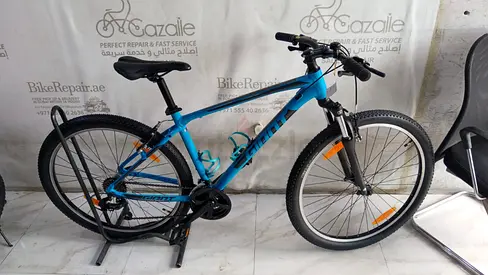 Giant ATX Hybrid mountain bike - M frame, 27.5 wheels Perfect Condition like new