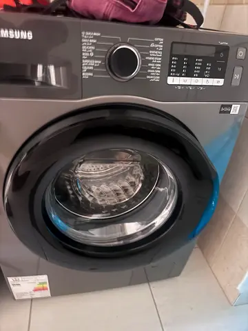Samsung Front Load Washing Machine - Good Condition