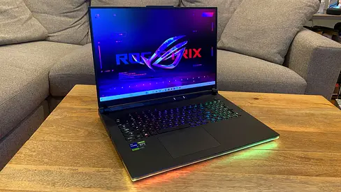 ASUS ROG Strix SCAR 18  i9 64GB ram, 4tb nvme GPU 4090