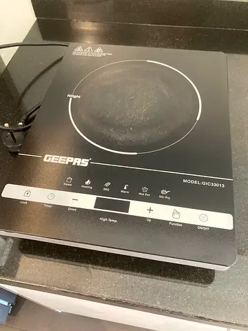 Geepas cooker