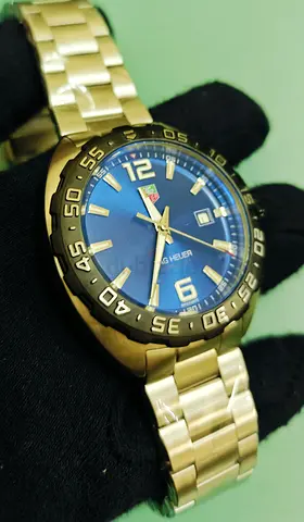 Mens watch