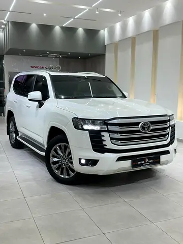 Toyota Land Cruiser GXR 4.0L V6,2025 Model, Gcc Specs, Under Dealer Warranty and Contract Service