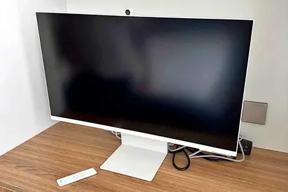 Samsung M8 32-inch 4K UHD Smart Monitor