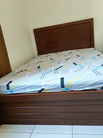 Solid wooden Bed and mattress Queen size