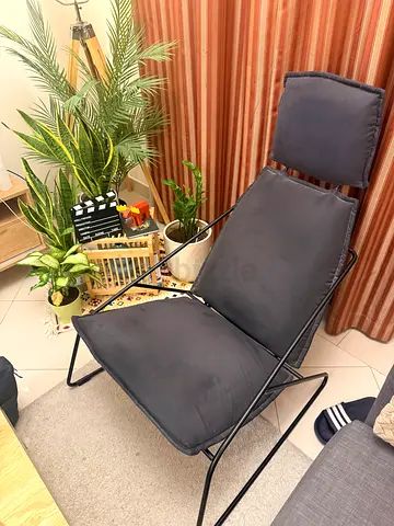 Modern Black Metal Frame Accent Chair