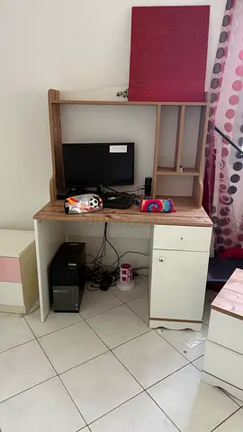 homebox study table-cosy  spacious