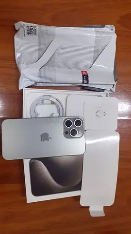 Apple iPhone 15 Pro Max 1TB - Silver (With Original Box  Charger)