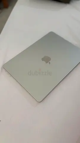 2 Weeks old MacBook Air m4 256GB 16GB Silver