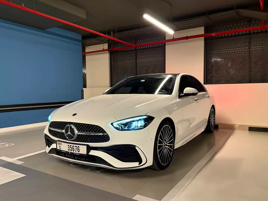 Mercedes-Benz C-Class 2024 — photo 1 of 15