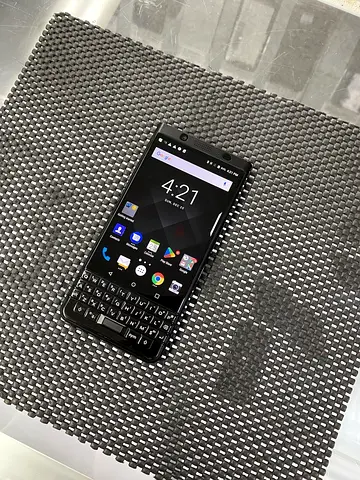 Blackberry keyone